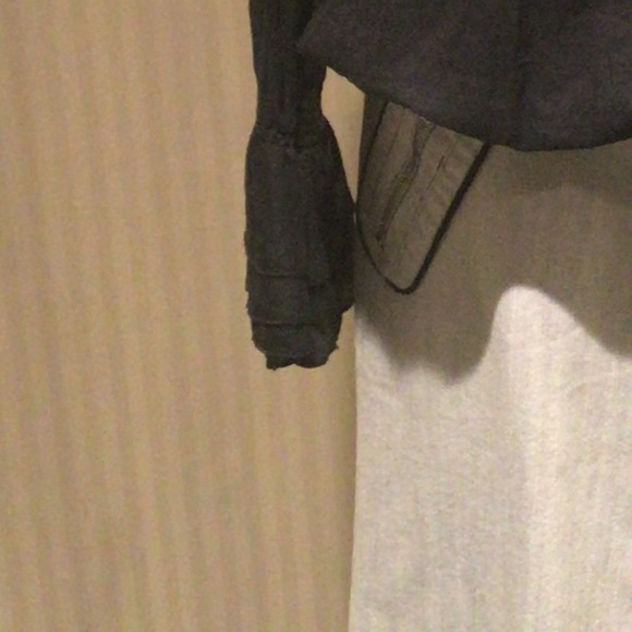 💕💕HOST PICK💕💕Black slip on bell long sleeve top boho cotton top - Picture 2 of 5